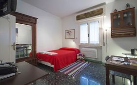 Barbadori Studio Apartment